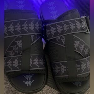 Kappa slides size 13 black nd grey